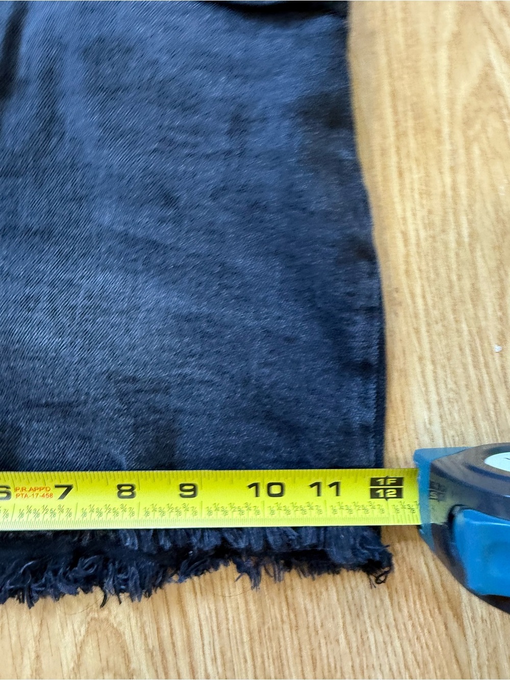 Abound Black Frayed Hem Distressed Denim Shorts- Size 31 - Picture 10 of 12